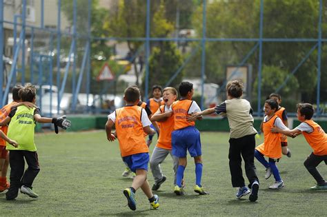 Çocuklar için atletizm spor okulları